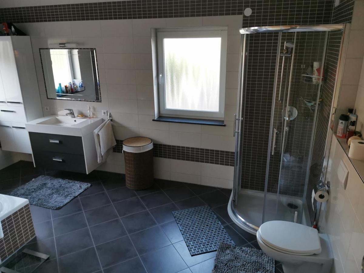 Haus Mit Schoener Aussicht Wg Münsingen 外观 照片